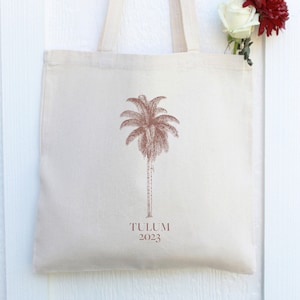 Palm Tree Wedding Tote - Destination Wedding Welcome Tote - Tropical Welcome Tote - Customized Wedding Tote - Tropical Wedding Tote - Tulum