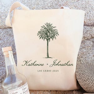 Wedding Welcome Tote - Wedding Welcome Bag - Destination Wedding Tote - Tropical Wedding Favor - Personalized Wedding Favors - Palm Tree Bag