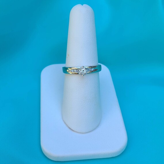 Vintage 10k White Gold Solitaire Diamond Ring, So… - image 8