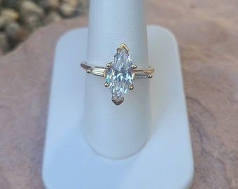 14k Yellow Gold Simulated CZ Marquise Baguette Diamond Ring, Gold Marquise Diamond Ring, Vintage Gold Baguette Ring, Engagement Ring
