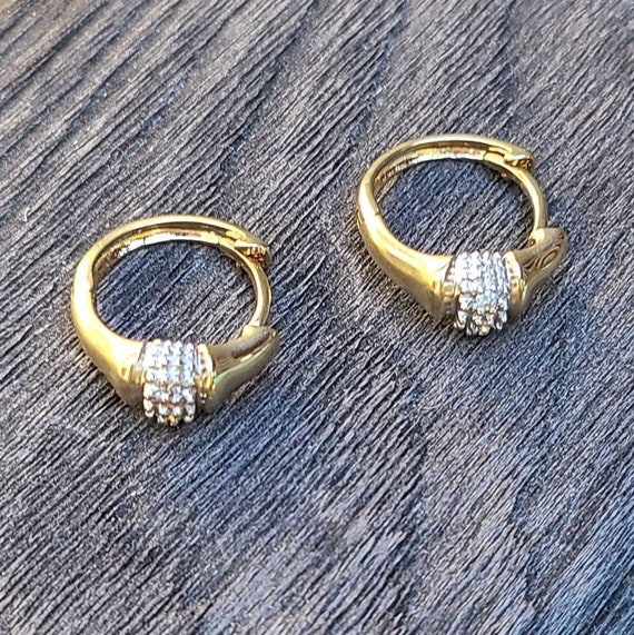 14k Diamond Huggie Hoop Earrings, Huggie Hoop, Gol