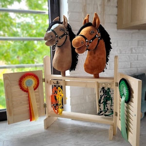 Hobbyhorse stable tack room - Semina
