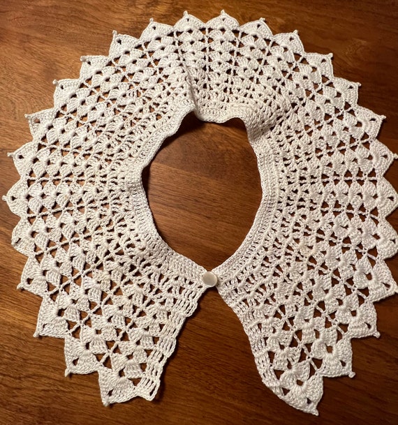 Handmade Crochet Lace Collar, Vintage Crochet - image 4