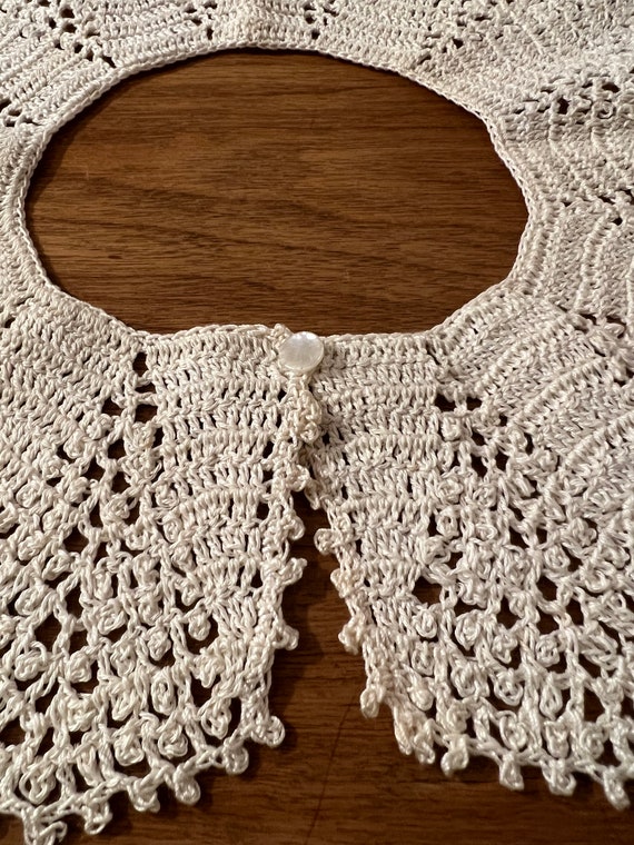 Handmade Crochet Lace Collar, Vintage Crochet - image 4