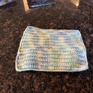 Blue, Green, and White Pot Holder
