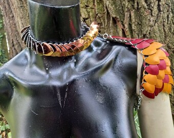 Fantasy shoulder armor