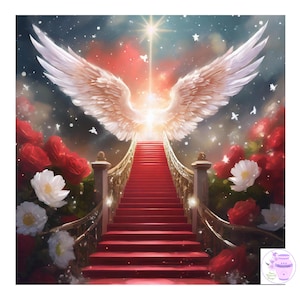 Könnte beinhalten: Eine digitale Illustration einer Treppe mit rotem Teppich, die zu einer hellen, leuchtenden Lichtquelle führt, flankiert von großen, weißen gefiederten Flügeln. Die Szene ist von roten und weißen Rosen umrahmt und enthält ein kleines Logo.