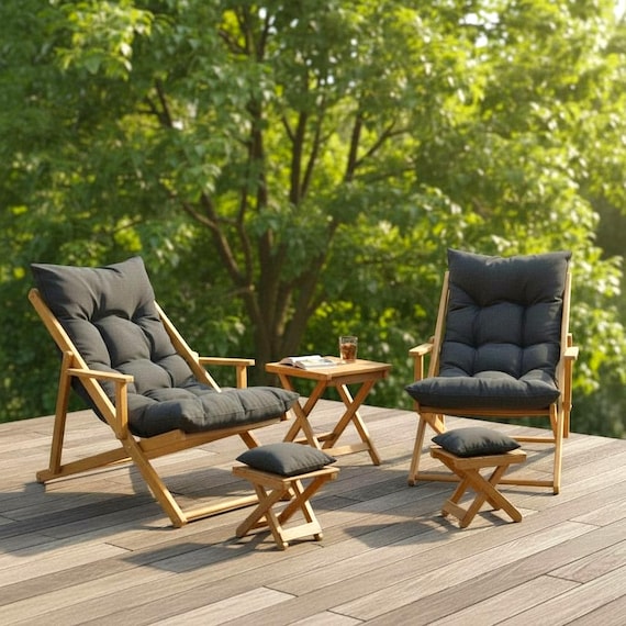 Klappsessel aus Holz mit Kissen - Outdoor Garten Terrasse Relax Stühle Set mit Beistelltisch - Hinterhofmöbel
