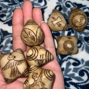 Large Ceremonial 7 Chumpi set,Handmade & polished in Peru: brown or black in Small, Medium, Large; 7 Chakras set/Reiki stones/ Shaman Stones