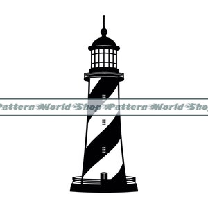 Puede incluir: Silueta en blanco y negro de un faro con una torre rayada. El faro tiene una pequeña ventana en la parte superior y una puerta en la base.