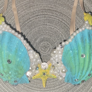 Bright and sparkly mermaid bra