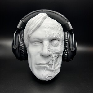 3D Printed Character Headphone Stand, Paintable Bust, 8.5&quot; Tall