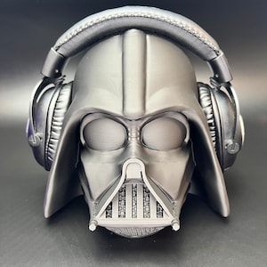 Darth Vader Star Wars Headphone Stand , Headphone Holder , Room Decor , Gaming , Office, Desktop , Paintable Bust , 3D Printed