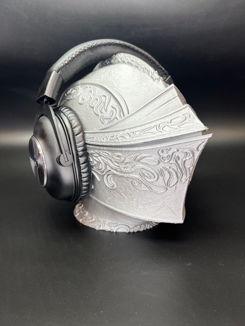 Drakeblood Knight Headphone Stand, Dark Souls Decor, 3D Printed Bust image 2