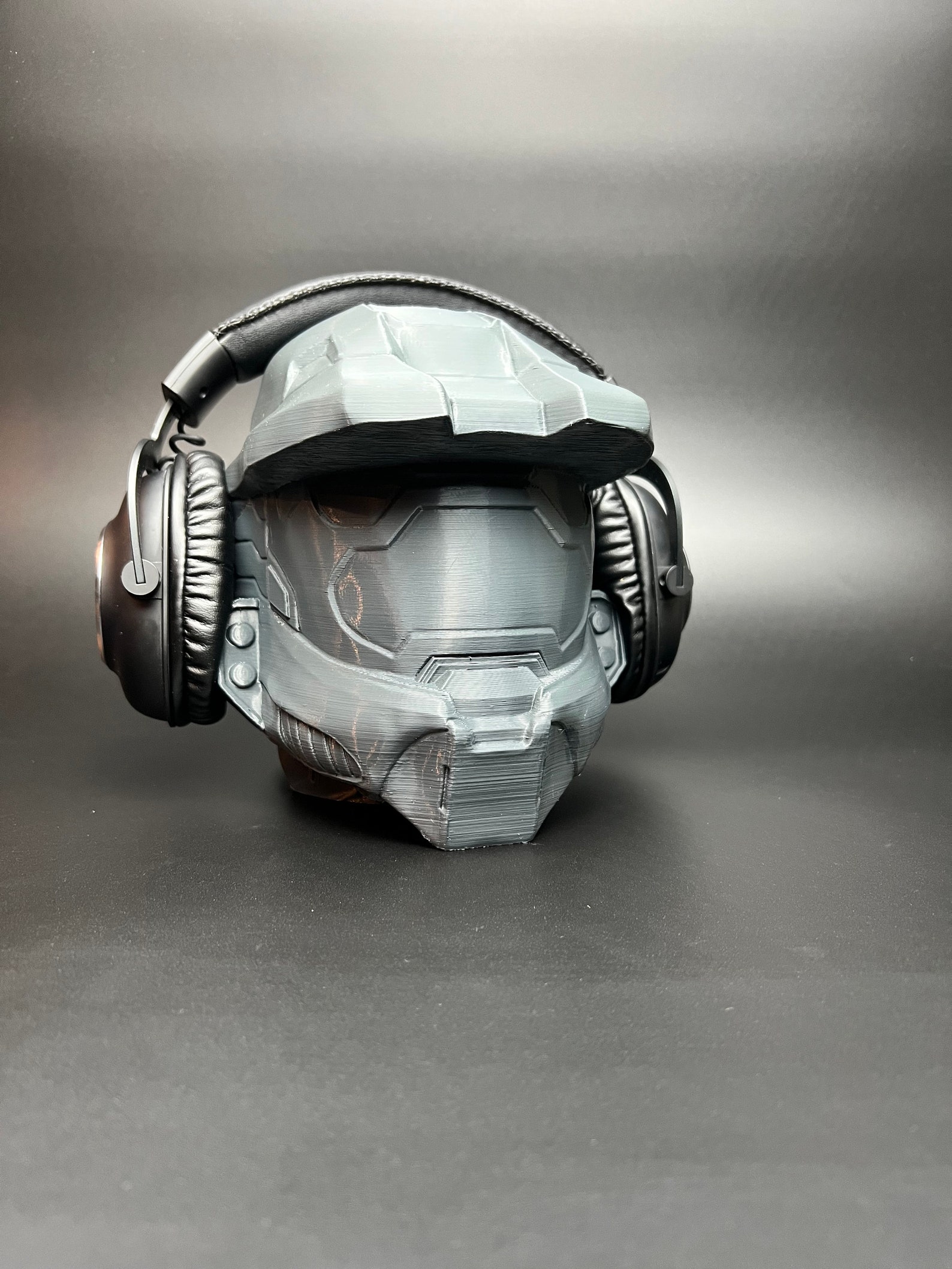 Master Chief Halo Headphone Stand Headphone Holder Room - Etsy