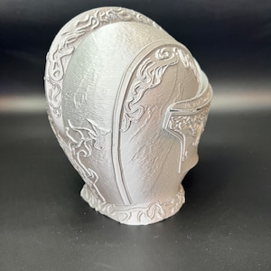 Drakeblood Knight Headphone Stand, Dark Souls Decor, 3D Printed Bust image 7