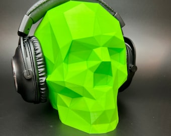 3D Printed Low Poly Skull Headphone Stand, Gaming Room Decor