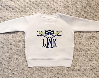 Sudadera con monograma bordado para niño pequeño / Diseño floral y lazo