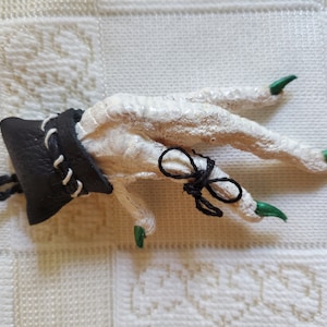 Chicken Foot Protection Hoodoo Charm, Fixed