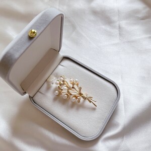 Dainty Golden Freshwater Pearls Floral Brooch, Golden Floral Brooch, Pearls Brooch, Bridal Brooch, Birthday Gift, For Her