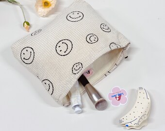 Smile Face Toiletry Bag Bridesmaid Toiletry Bag Personalised Makeup Bag Smile face Pencil Bag Bride Cosmetic Bags Custom Beige Make Up Bags