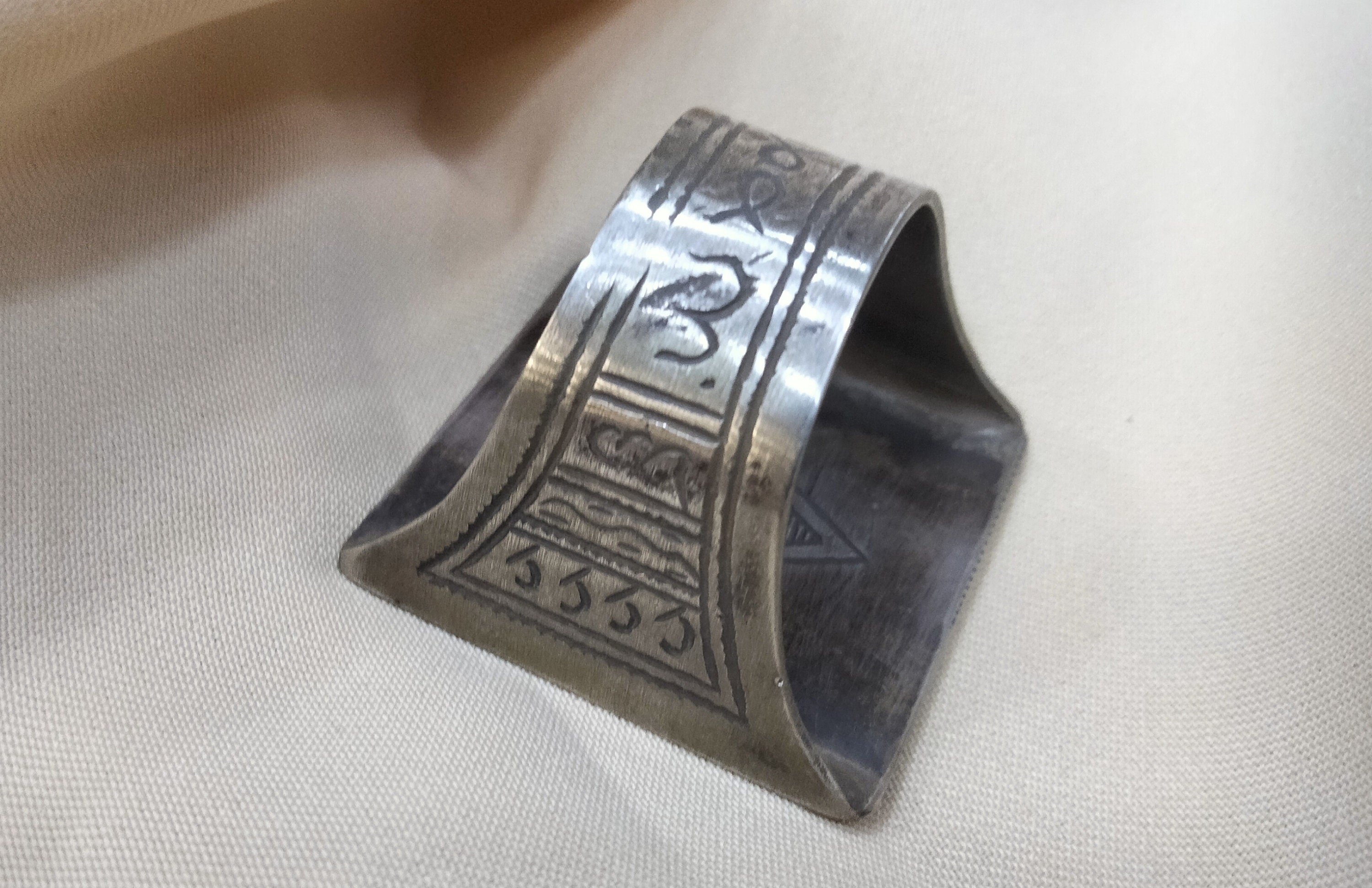 Tuareg Marabout Silver Ring With Magical Engravings - Tuareg Tuareg Marabout Silver Ring With Magical Engravings - Tuareg