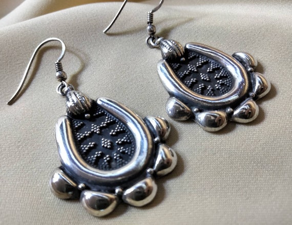 Vintage - sterling silver earring, ancient Berber… - image 7