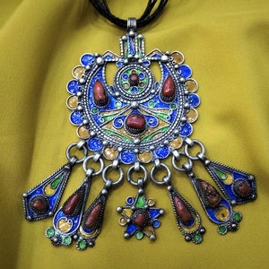 Kabyle - Old Algerian necklace from the Greater Kabyle region / Kabyle pendant / Kabyle jewelry / Berber necklace / boho hippie necklace