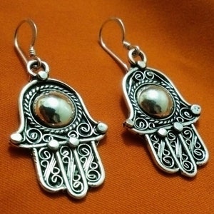 Berber earring, berber earrings, Berber jewelry, Tuareg jewelry, khamsa earring, hamsa, Fatima hand jewelry, ethnic.