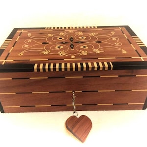 Grande boîte à bijoux en bois, boîte en bois de thuya avec deux niveaux de rangement,  boîte à bijoux, boîte à bijoux, boîte décorative .