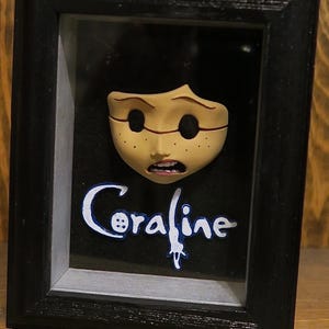 Coraline Doll Puppet Display Face Prop Replica – Hand Sculpted/Painted Shadow Box Collectible image 6