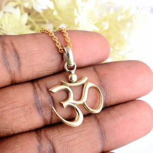 Gold Plated Om Pendant Necklace | Hindu Spiritual Jewelry | Sacred Om Symbol Locket | Yoga Meditation Gift for Men & Women | Indian Jewelry