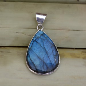 Labradorite Necklace, Silver Labradorite Pendant, Blue Labradorite, Teardrop Labradorite, Genuine Labradorite Stone,Valentines Gift,Mom Gift