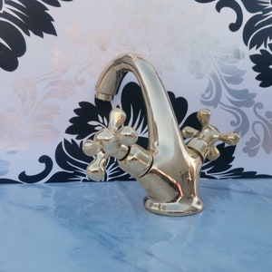 Handmade Unlacquered Brass Bathroom Faucet: Single Hole Vanity Sink