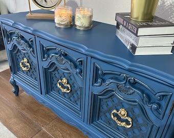 Sold Cute vintage buffet