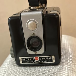 Hawkeye Brownie Camera - Etsy