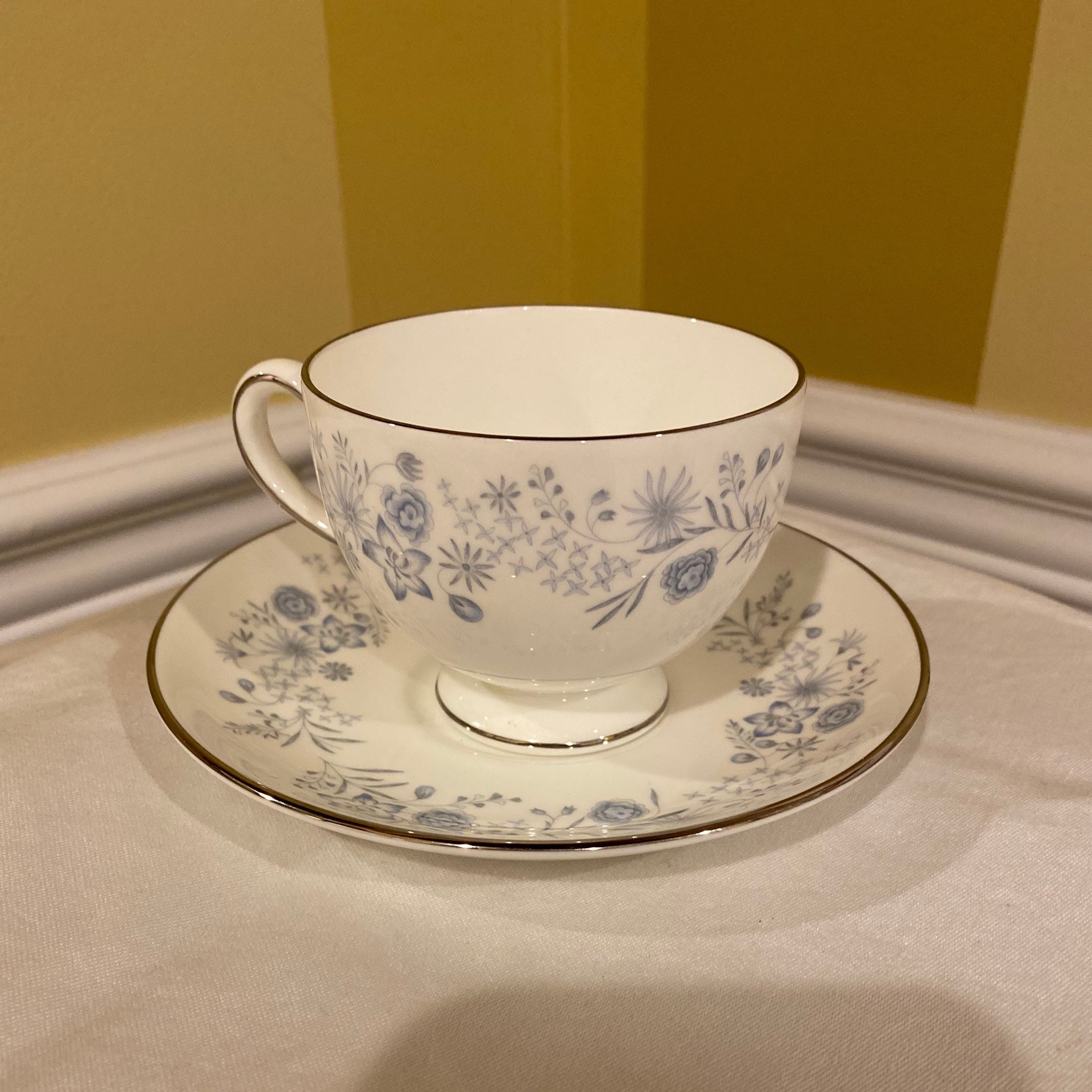 Set of 4, Wedgwood China Cup and Saucer, in the Belle Fleur Pattern