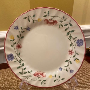 Pink and White Bread Plates Johnson Brothers Summer Chintz Set of Four Bread and Butter Plates, Made In England, Dishwasher Microwave Safe