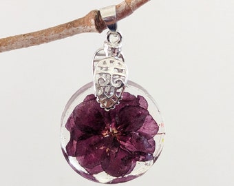 African Violet Real Pressed Flower / Resin Pendant Jewelry / UV Resin Preserved Dried African Violet / Amethyst Dried Flower Jewelry