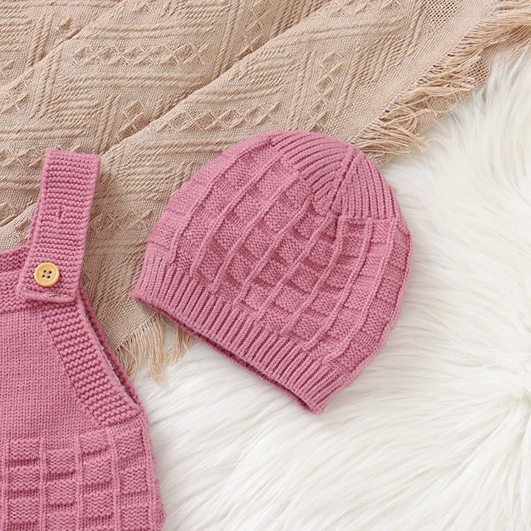 Short Sleeve Romper & Hat 243 - New Born Only main image 0