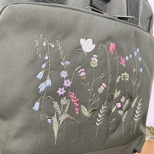 Rucksack, Rollrucksack, BackPack mit Wildblumen Stickerei Bild 9