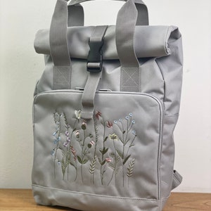 Rucksack, Rollrucksack, BackPack mit Wildblumen Stickerei Bild 3