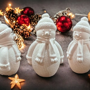 Christmas decoration, snowman, decoration made of Raysin, winter decoration, snowflakes, Santa Claus, perfect decoration for Christmas