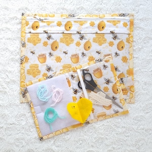 Cross Stitch Project Bag Bees Vinyl Front, Sewing Project Bag, Needlework Gift, Pattern Organizing,