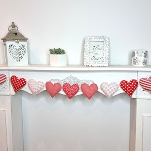 Red Heart Garland Valentines Day Heart Garland, Fall in Love Banner Valentines Decor Red Home Decor Mantel Garland