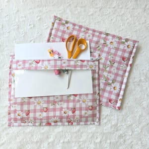 Strawberry Project Bag Vinyl Window Sewing Organizer Cross Stitch Crochet Storage