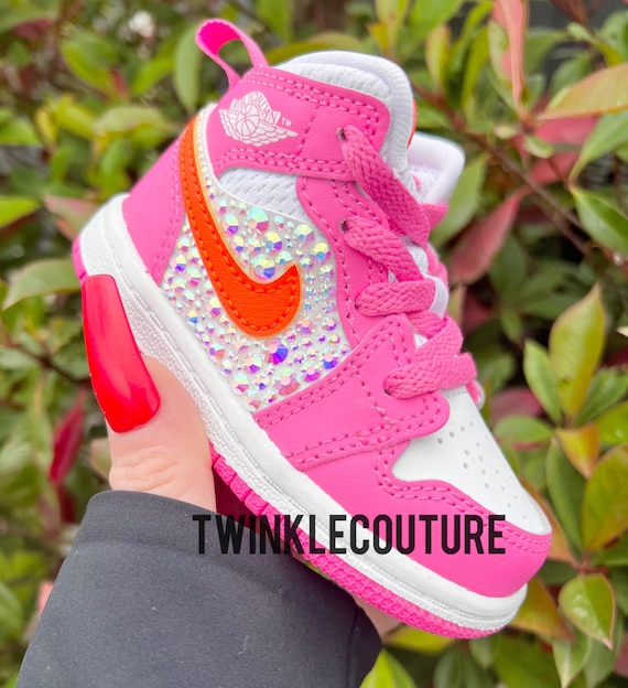 idioma Pinchazo césped Baby Toddler Kids Pink Custom Nike Air Jordan 1 Mid With - Etsy