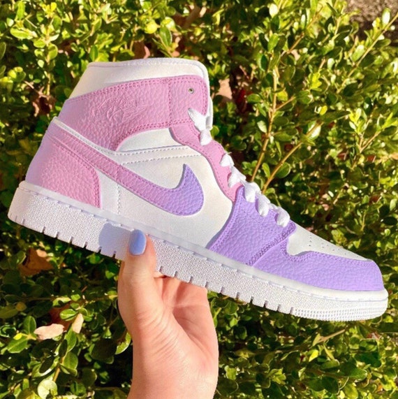 Lila en ombre custom nike air 1 mid High top - België