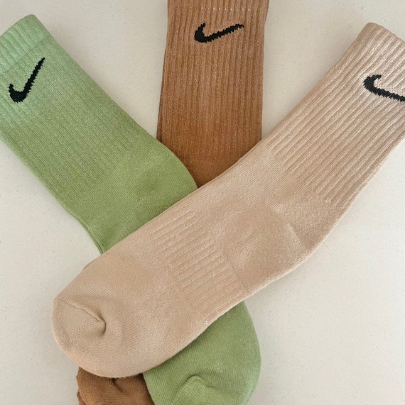 Nike handgeverfde herfsttinten gekleurde sokken - Etsy Nederland