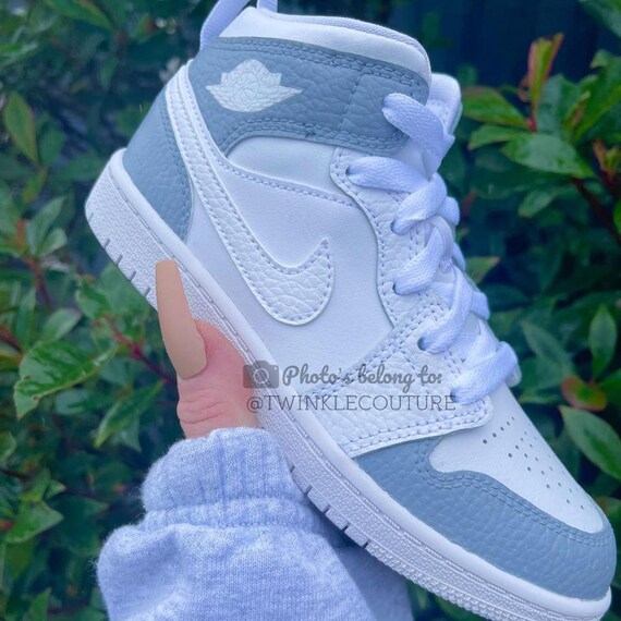 jordan 1 mid youth